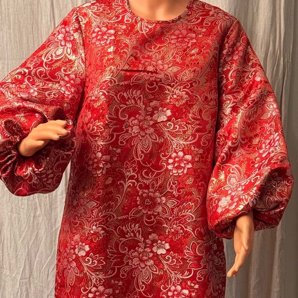 Elegant Red Floral Long Sleeve Dress